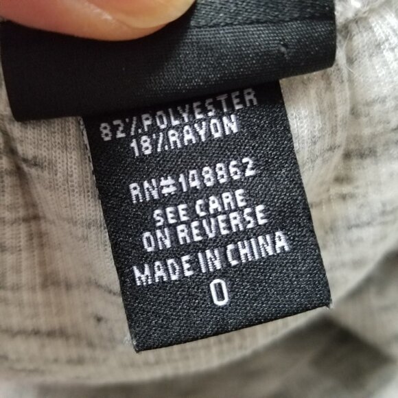 Torrid Off Shoulder Ruffle Ribbed Tee Size 0X - Picture 5 of 5